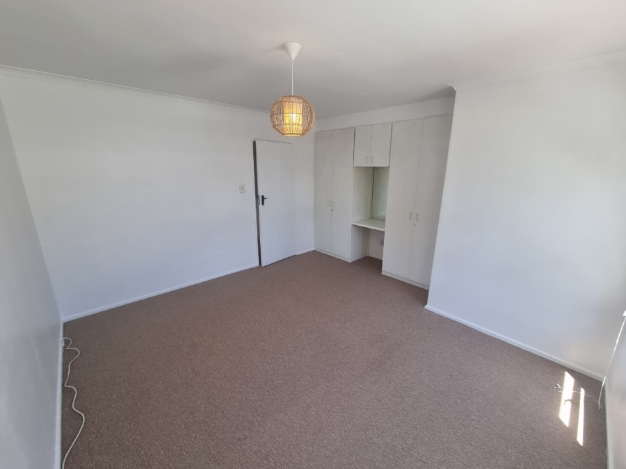 To Let 2 Bedroom Property for Rent in Claremont Western Cape